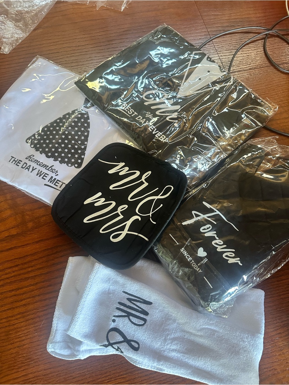 Mr. & Mrs. Black Cotton Pot Holder and Kitchen Towel Set